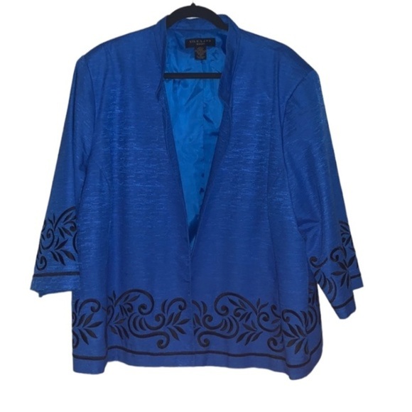 NEW Silk Land Blue Blazer Women's 3X Open Front 100% Silk Black Embroidered Trim - Picture 10 of 10